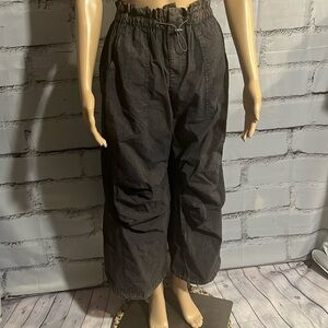 Urban Outfitters Mottled Gray Cargo Pants with Pull String Waist Size Small